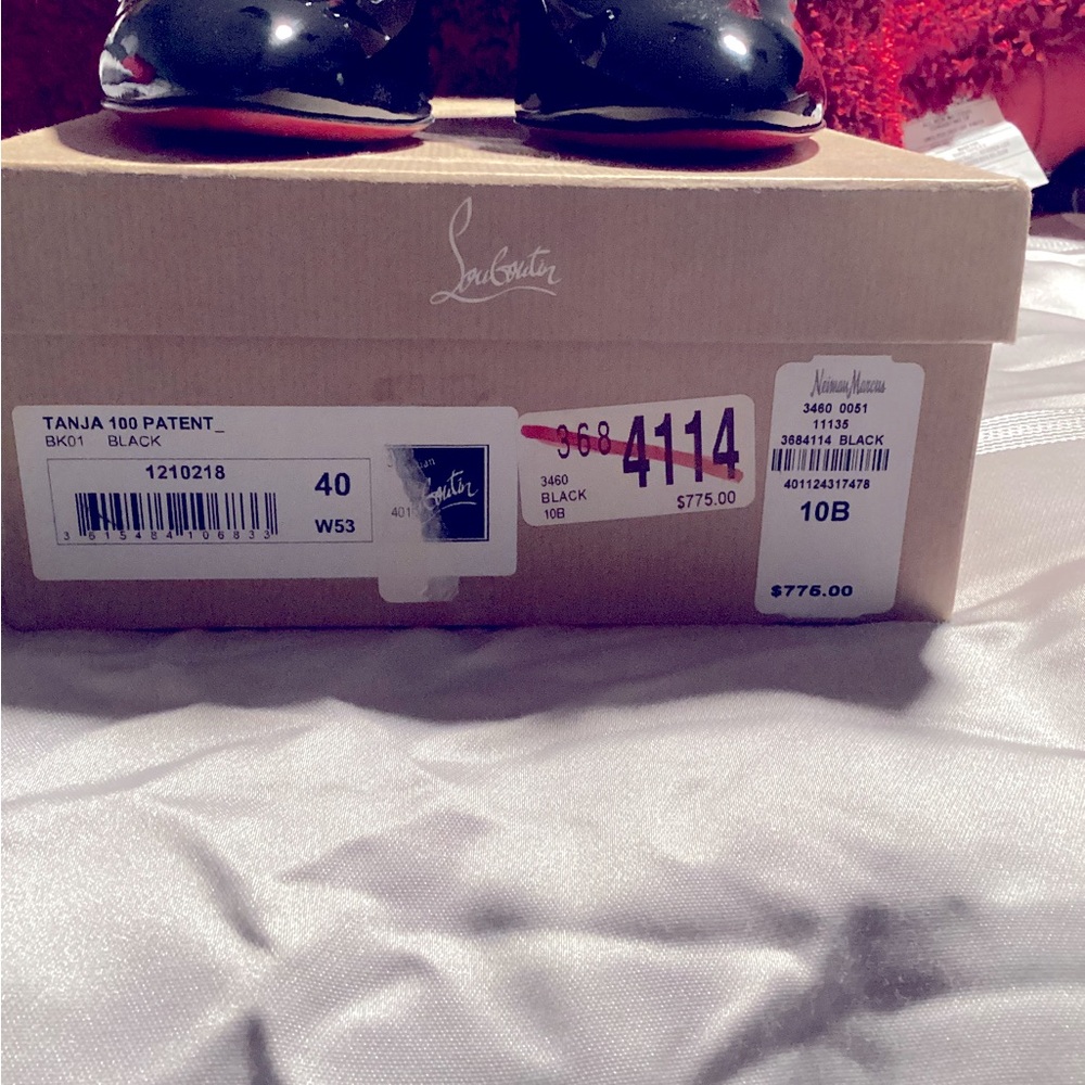Christian Louboutin Black Patent Leather Pointed Toe Pump - Picture 6 of 7